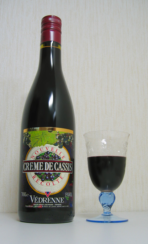 Crème de Cassis - Neon ja - Wikipedia